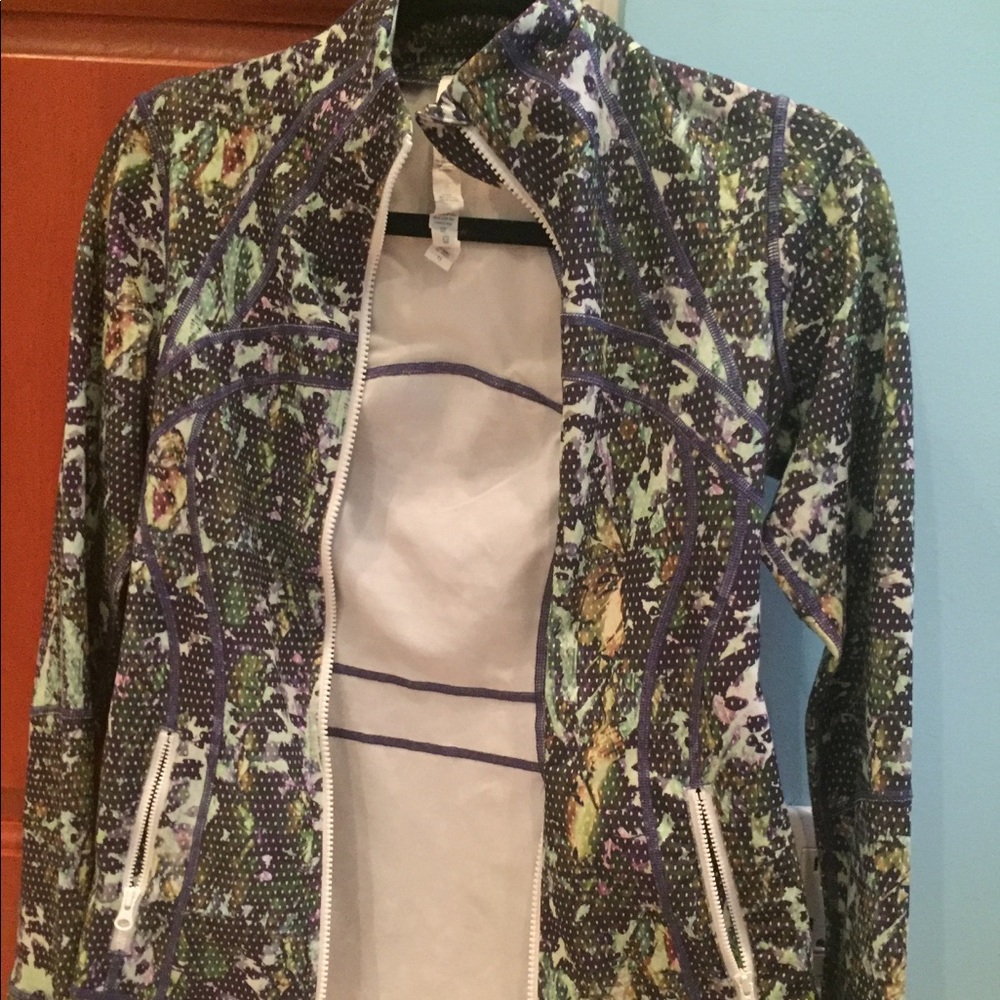 Lulu lemon jacket